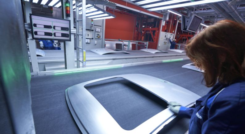 BMW Group investiert in Verfahren zur CO2-freien Stahlproduktion