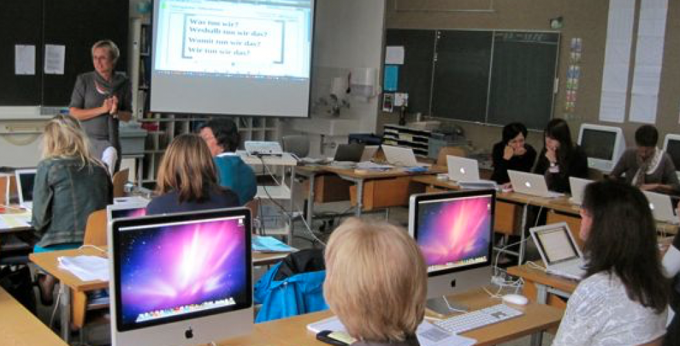 Lehrer sehen deutsche Schulen digital abgehängt