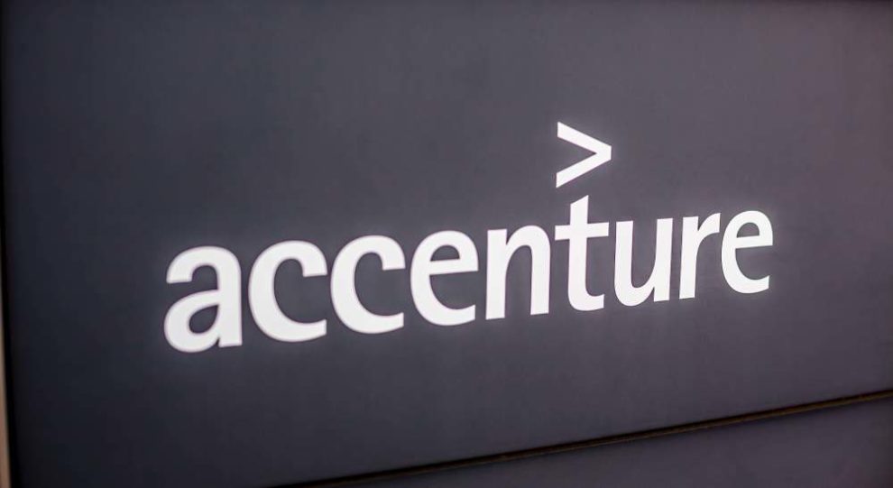Accenture kauft Transformations-Experten Fable+