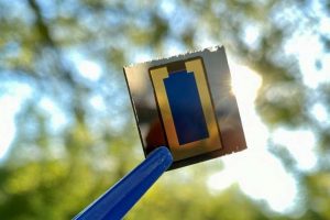 Dünnschicht-Photovoltaik: Effizient und vielseitig im Doppelpack