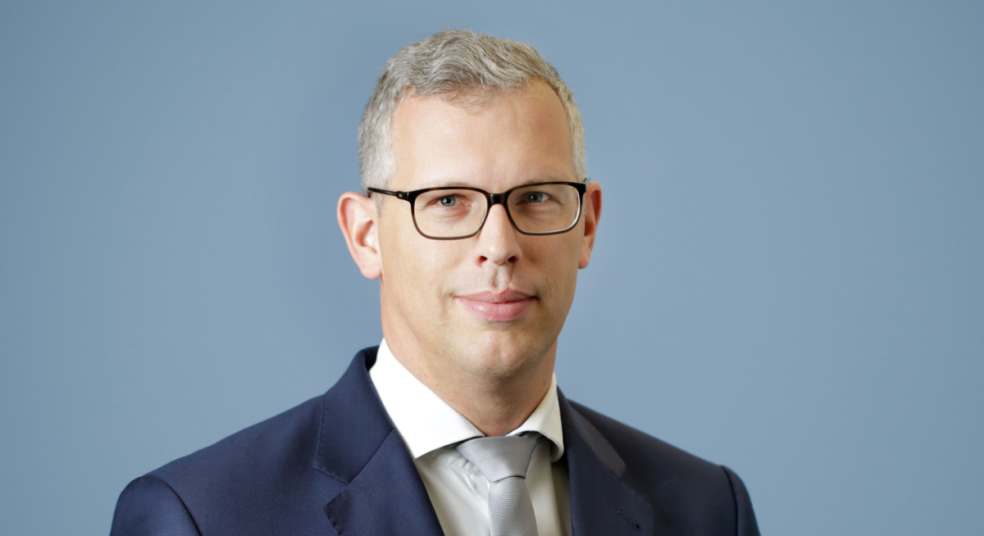Thomas Walkenhorst wird neuer CFO beim TÜV Hessen